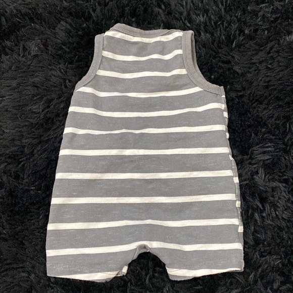 Striped romper - Picture 2 of 4